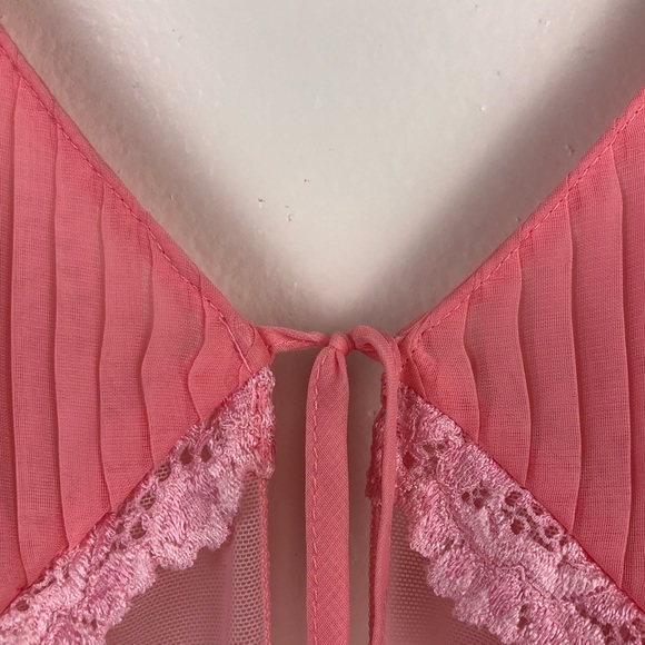 Cabernet Adorable Pink Lingerie Top - Picture 3 of 6